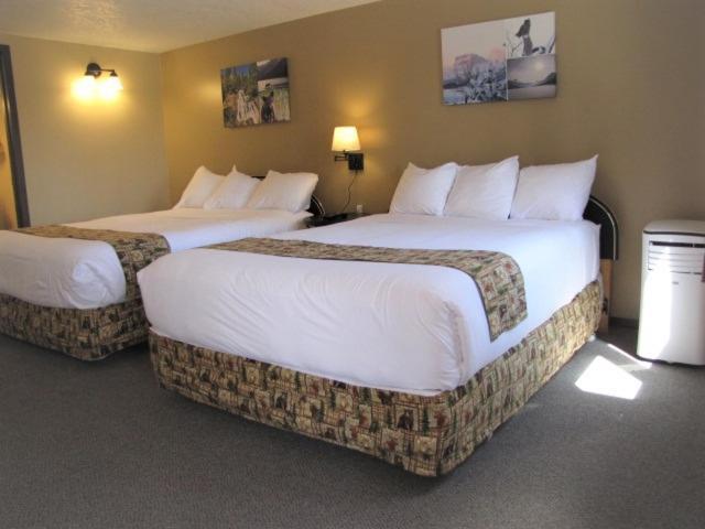 Bear Country Inn And Suites Mountain View エクステリア 写真